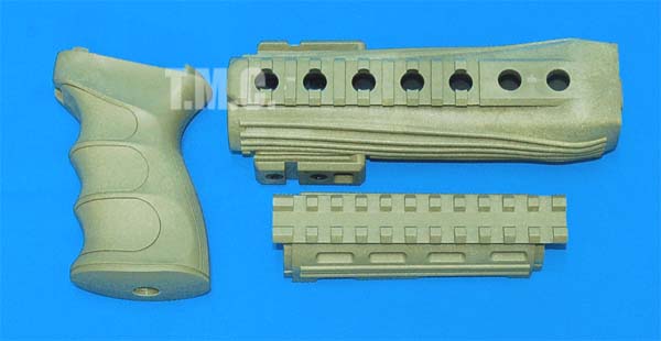 G&P AK47 Handguard with Grip(Sand) - Click Image to Close