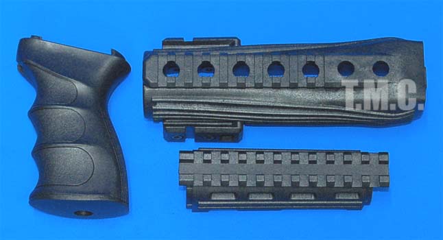 G&P AK47 Handguard with Grip(Black) - Click Image to Close