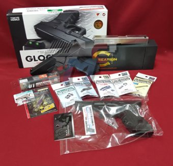 TMC Custom Tokyo Marui Glock 17 Gas Blow Back Pistol Package 01